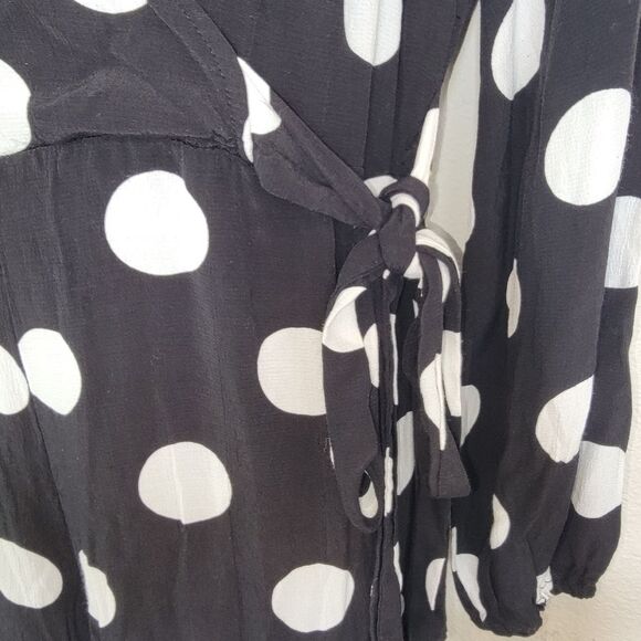 ASOS DESIGN wrap tie jumpsuit mono polka dot dots size 6 - Picture 5 of 7